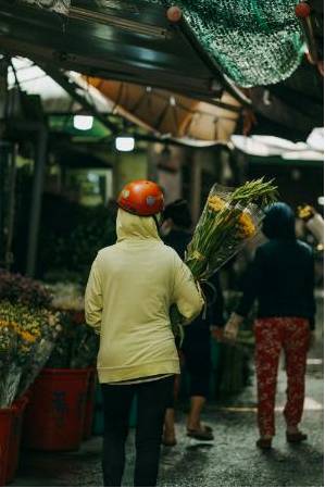 Native flowers bouquet hero